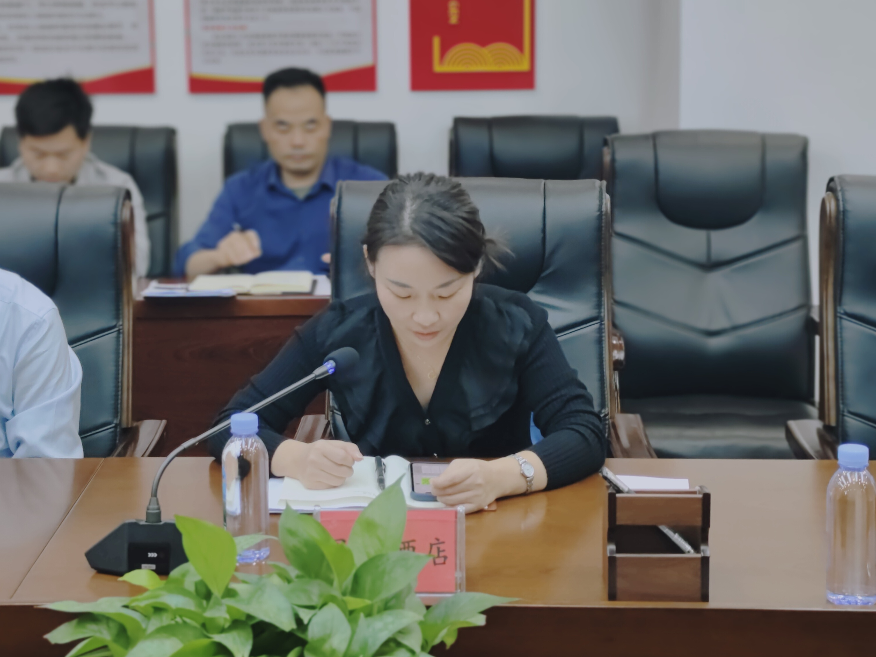 李艷11.7.jpg